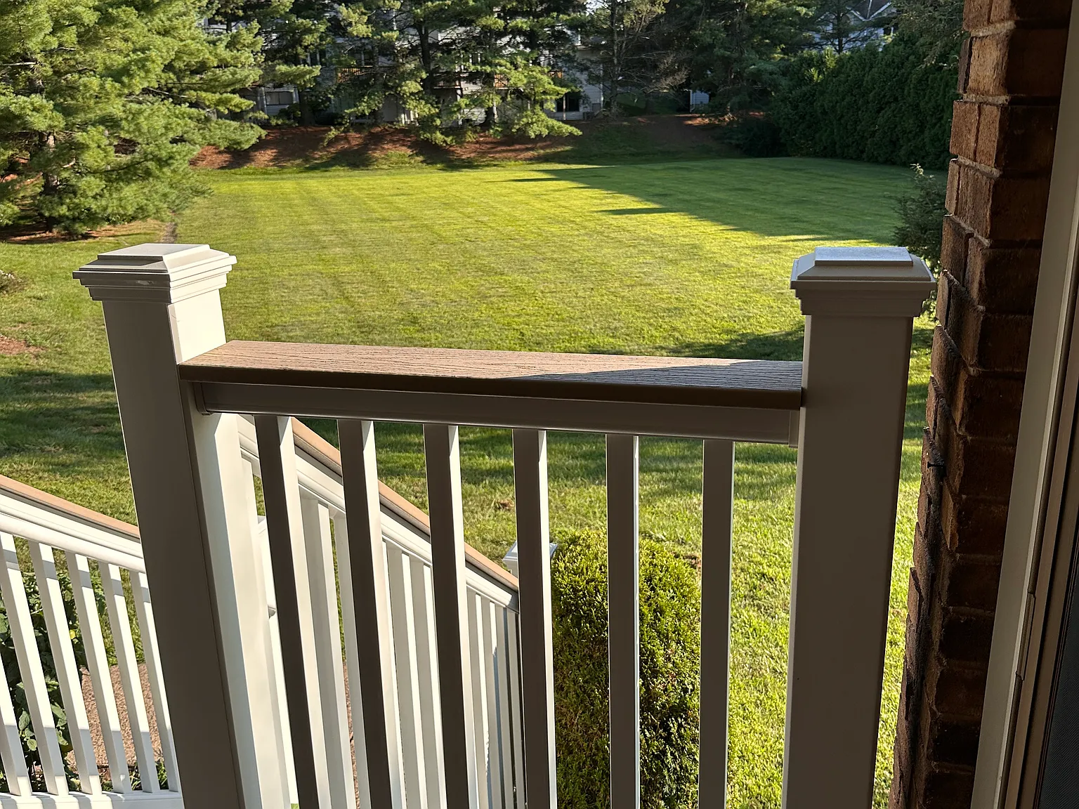 247 Foxboro Dr — Photo 2