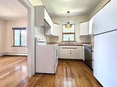 20 Willow St, Newton, MA, 02459