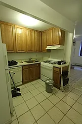 Rented by Robyn Lee, LREB