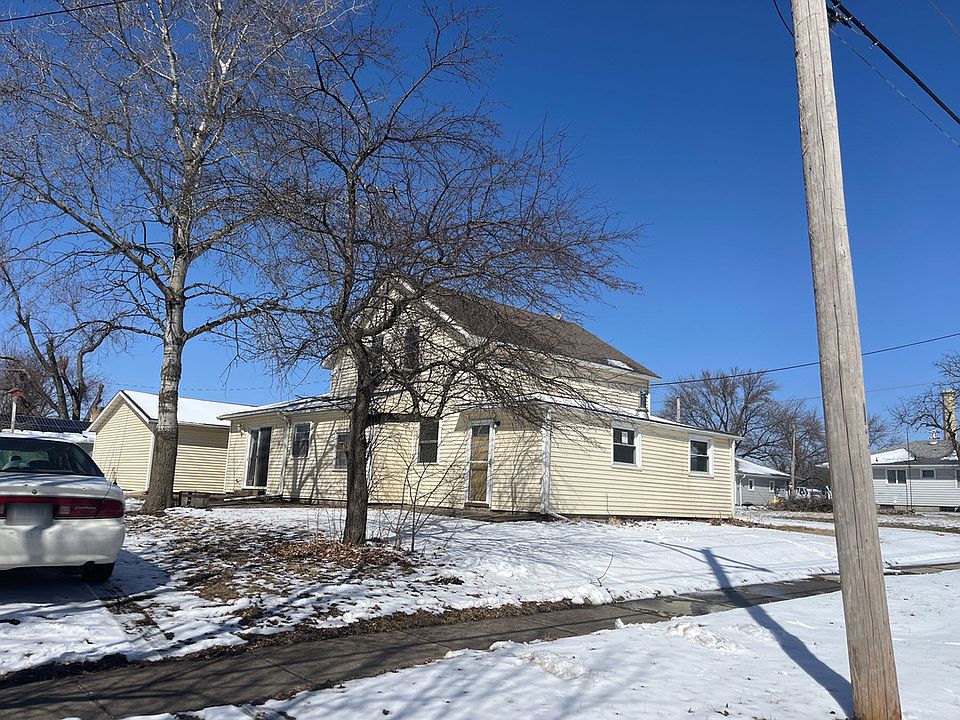 109 Main St, Boone, IA 50036 Zillow