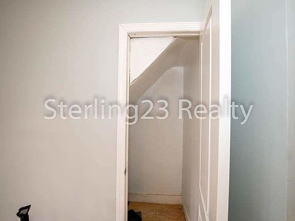 4th image of 20-62 32nd St #F3