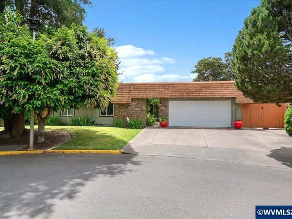 806 Nightingale Ct NE, Keizer, OR 97303