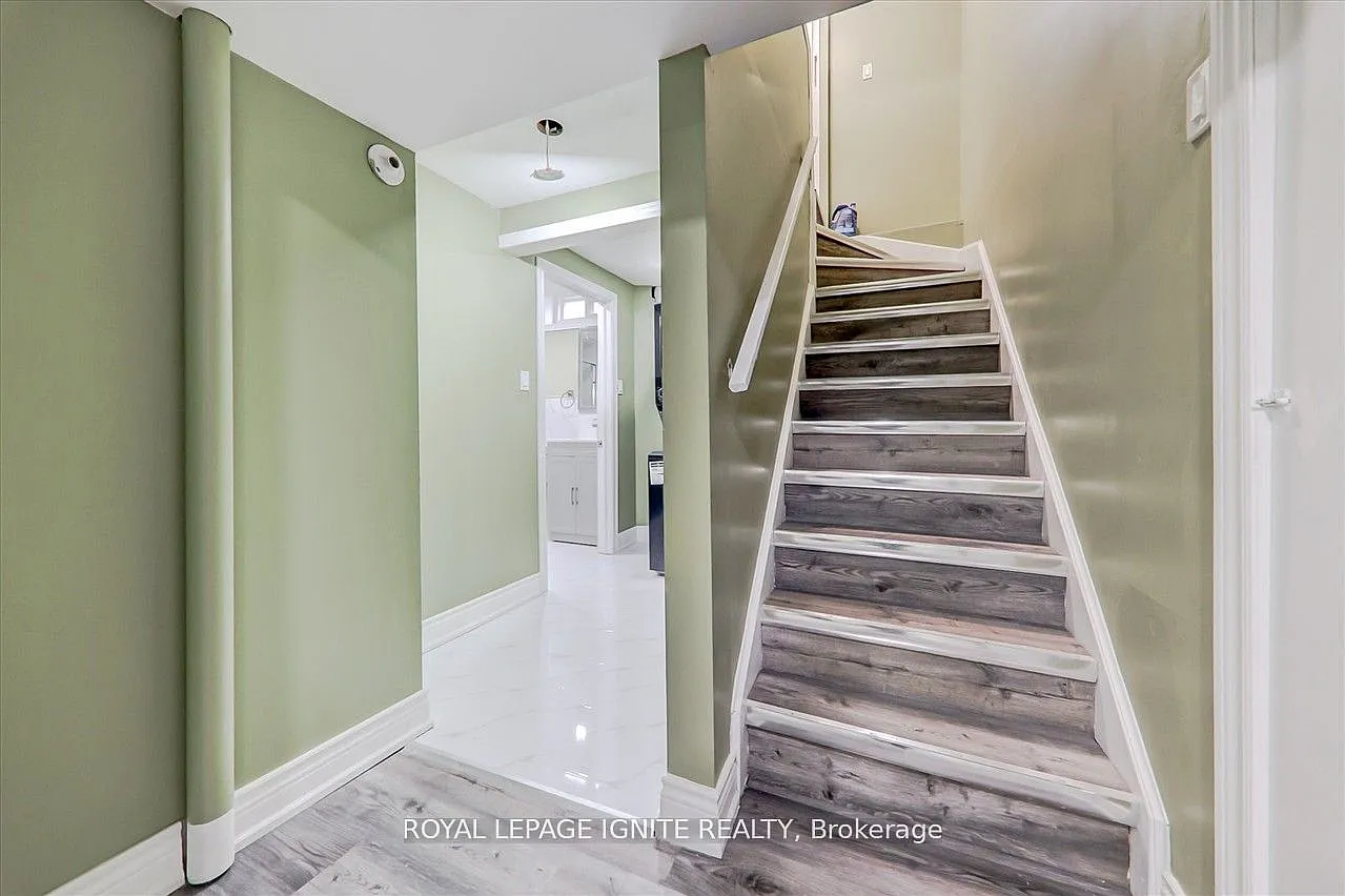2 bed, $1,700 — Photo 4