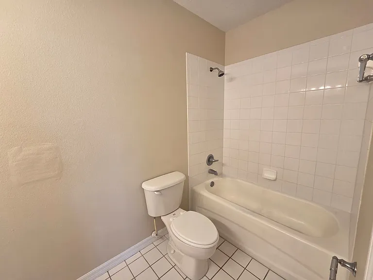 489 Las Cortes Ln #204 — Photo 12