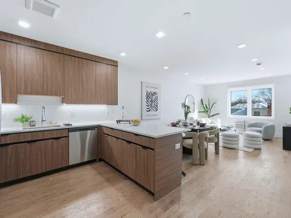 8404 4th Avenue image 1 of 32