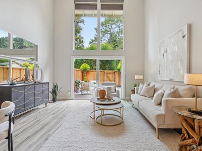 1099 Oddstad Blvd, Pacifica, CA, 94044