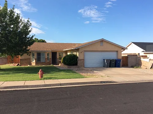 1573 W 1550 N Photo 1