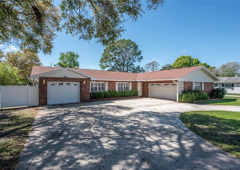 1st image of 6821 Spencer Cir