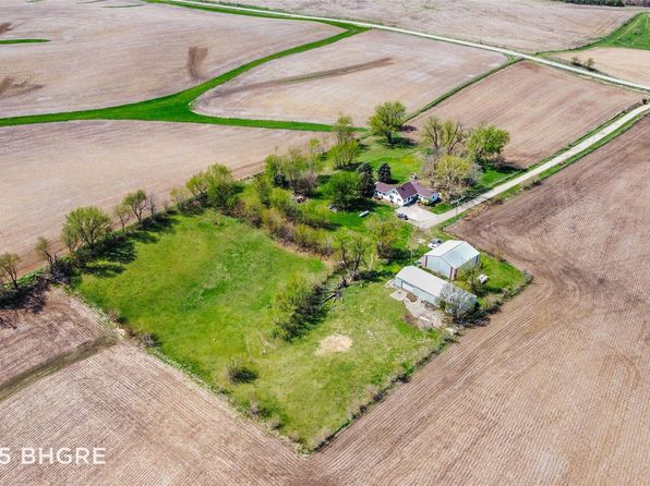 5552 W 68th St S, Colfax, IA 50054