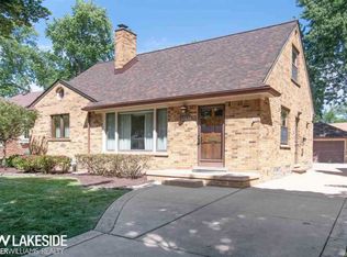 10834 Lasalle Blvd, Huntington Woods, MI