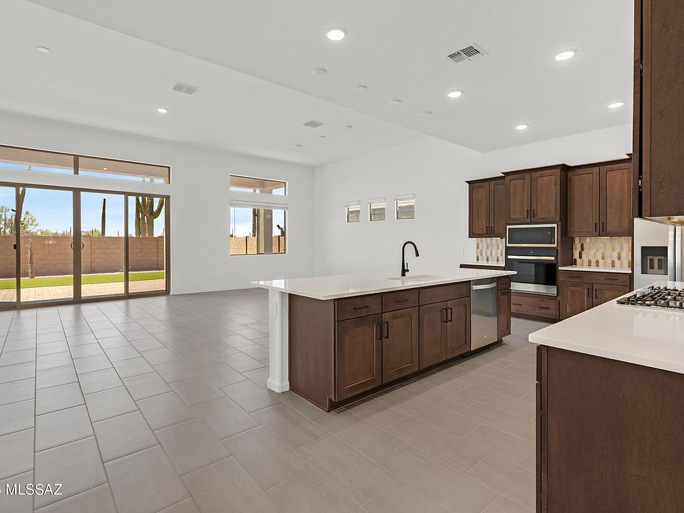1st image of 14774 N Chicalote Dr