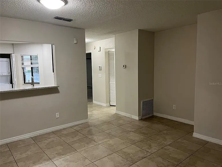 4372 Middlebrook Rd #4372 — Photo 11