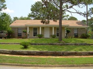 1635 Long Wood Rd, Mobile, AL 36609