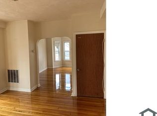 87 Chestnut St, Lynn, MA 01902