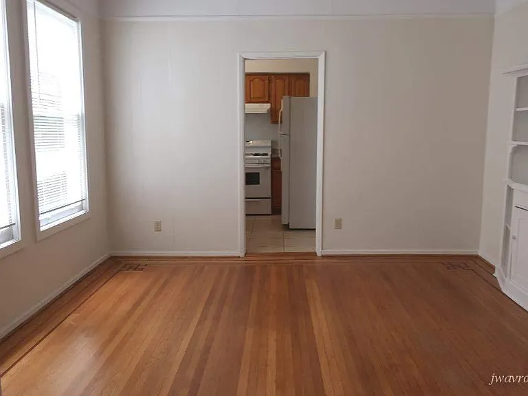 2852 California St #10 — Photo 3
