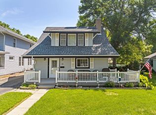 716 9th St NW, Minot, ND 58703