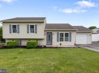 70 Rebecca Dr, York Haven, PA