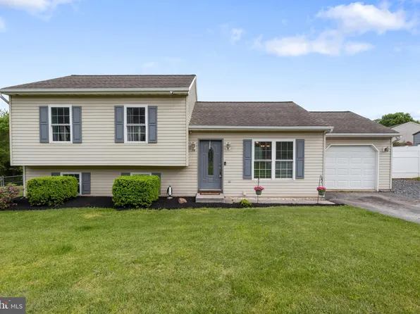 70 Rebecca Dr, York Haven, PA 17370