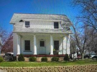 2300 Gnahn St, Burlington, IA