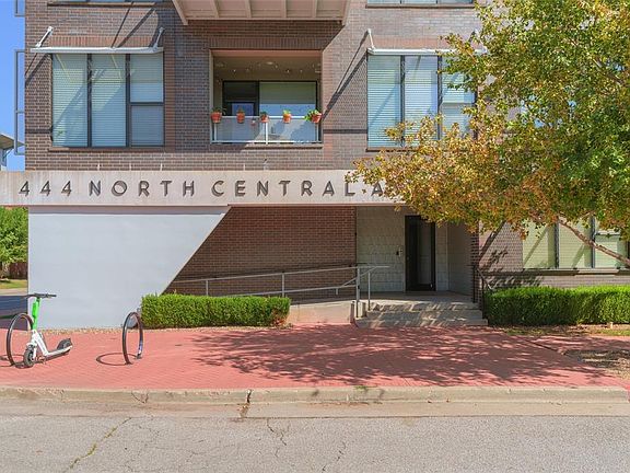 3rd image of 444 N Central Ave APT 101