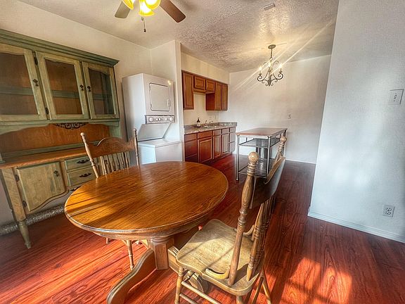 4th image of 4601 Carlisle Blvd NE APT E5
