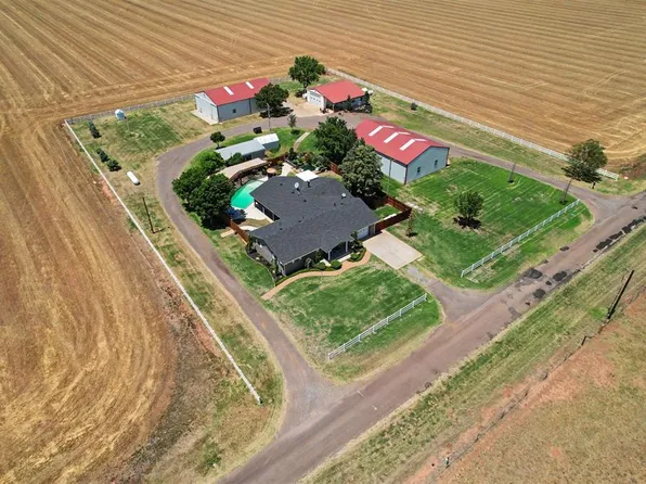 15785 N 1700th Rd, Hollis, OK 73550