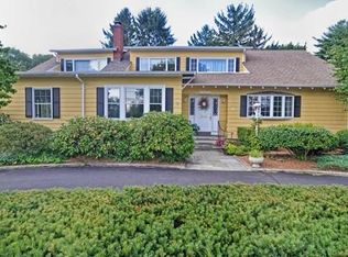25 Commonwealth Ave, Attleboro, MA 02703