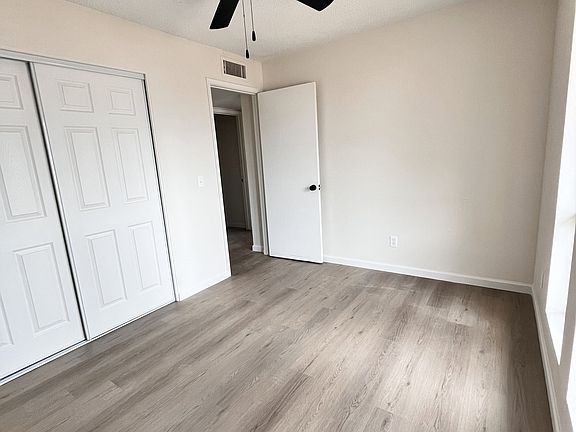 5th image of 625 E Gressinger St