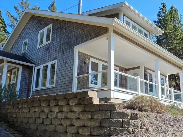 35602 J Place, Ocean Park, WA 98640