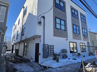 22 Seeley St #201, Paterson, NJ 07501