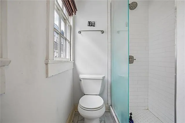 910 S Carrollton Ave #G — Photo 10