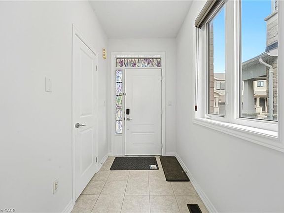 5th image of 1890 Rymal Rd E
