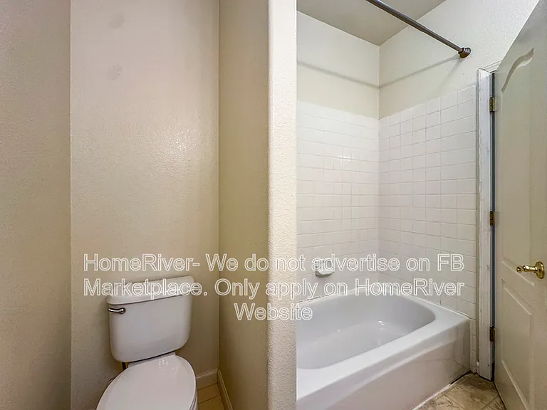 2128 Topham Ct — Photo 18