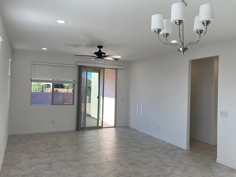5628 W Roundhouse Rd — Photo 10