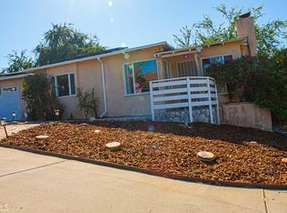 336 N Stage Coach Ln, Fallbrook, CA 92028