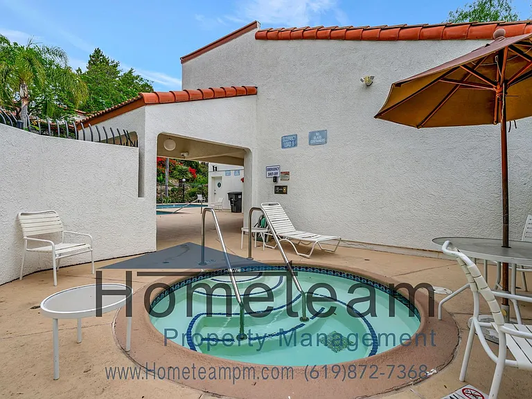 1526 Apache Dr #C — Photo 3