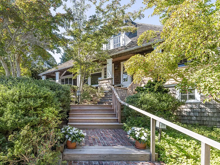 Georgica Rd — Photo 1