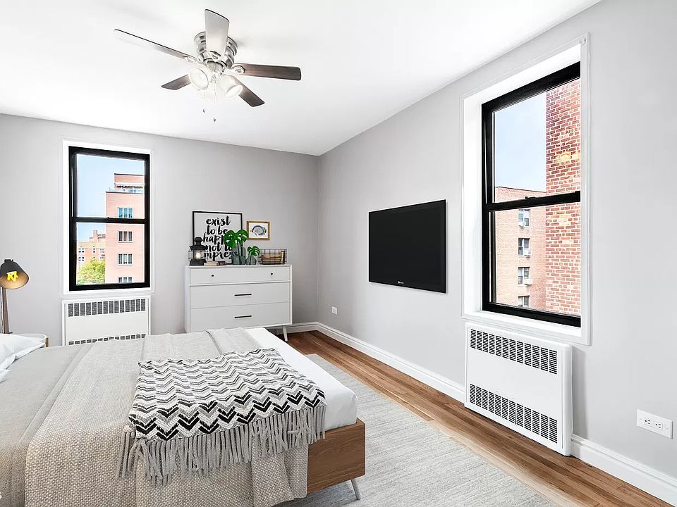 1st image of 61 Oliver St APT 1L