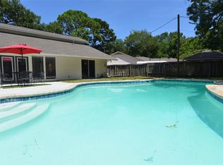 1507 Lake Bank Ct, El Lago, TX 77586