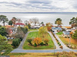 38095 Beach Rd, Coltons Point, MD 20626