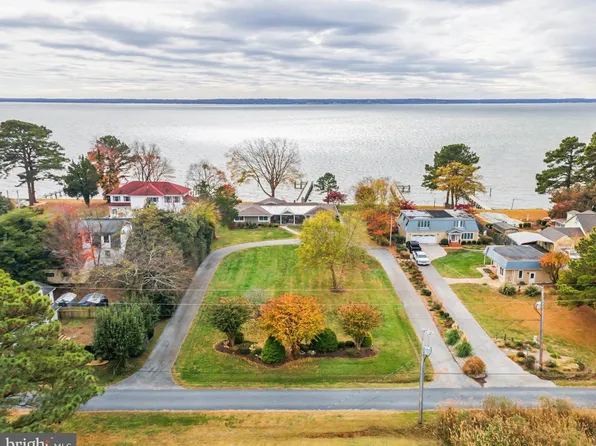 38095 Beach Rd, Coltons Point, MD 20626