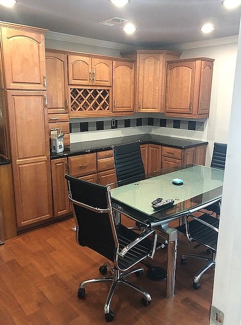 1st image of 4868 W Gandy Blvd
