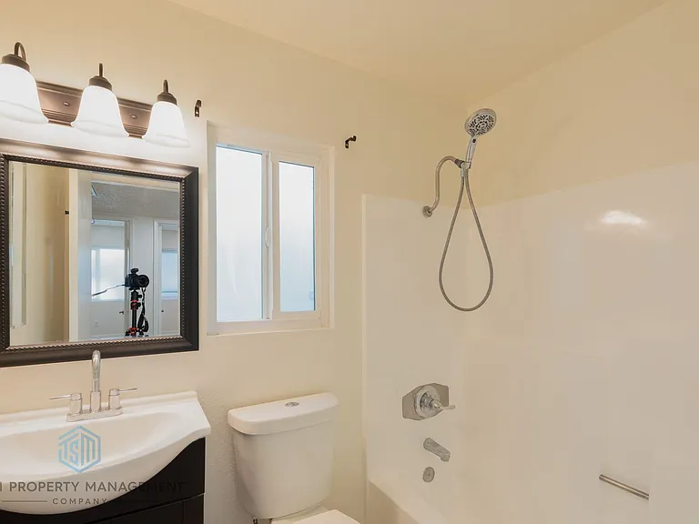 8407 Spring Desert Pl #E — Photo 15