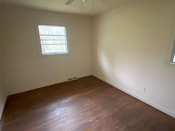 5th image of 14533 Idlewild Rd