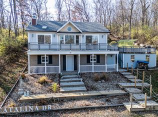 20 Catalina Dr, Putnam, IL 61560