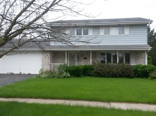 907 Somerset St, New Lenox, IL 60451