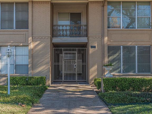 2nd image of 11152 Valleydale Dr APT C