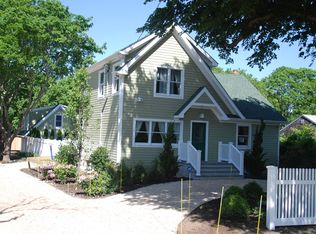 (Undisclosed Address), Westhampton, NY 11977