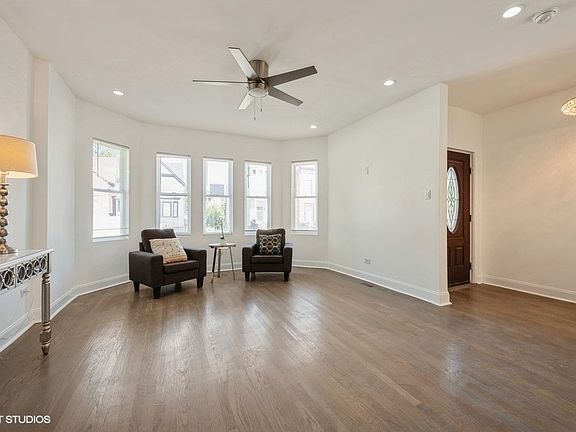 4th image of 6618 S Langley Ave