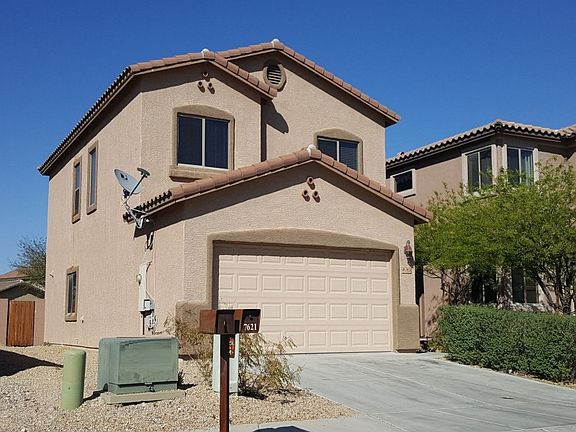 3rd image of 7621 E Majestic Palm Ln